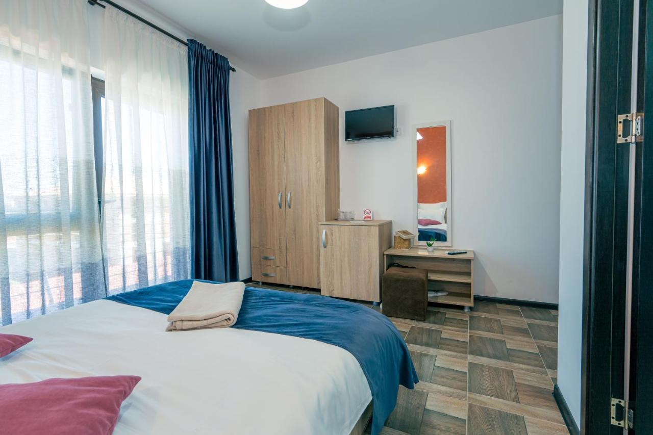 Casa In Culori Vama Veche Hotel ภายนอก รูปภาพ