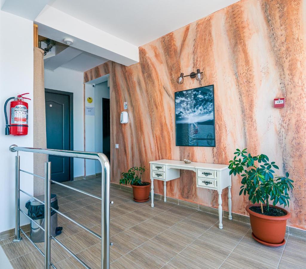 Casa In Culori Vama Veche Hotel ภายนอก รูปภาพ