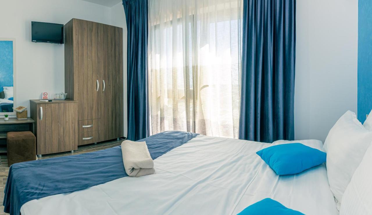 Casa In Culori Vama Veche Hotel ภายนอก รูปภาพ