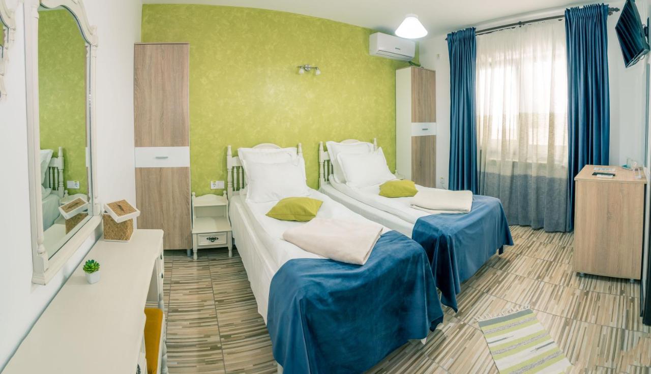 Casa In Culori Vama Veche Hotel ภายนอก รูปภาพ